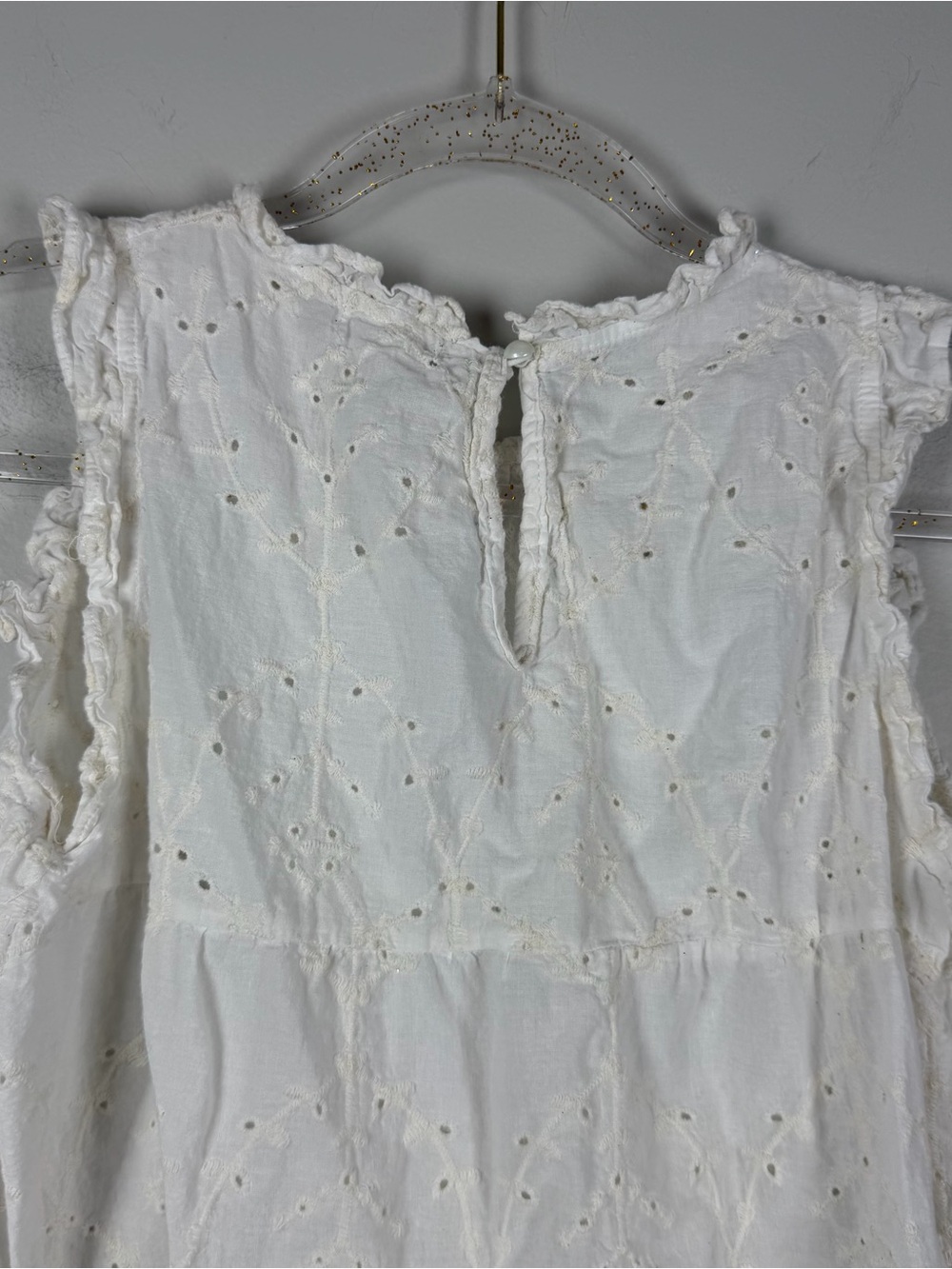 Anthropologie Kindred White Eyelet Embroidered Ruffle Cottagecore Top Medium - Picture 3 of 10